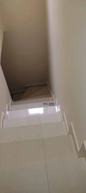 Foto 2 de Casa com 3 quartos para alugar, 125m2 em Jardim Mangalot, São Paulo - SP