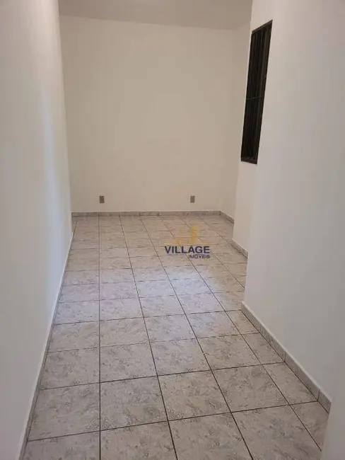 Foto 2 de Sobrado com 2 quartos para alugar, 100m2 em Parque São Domingos, São Paulo - SP