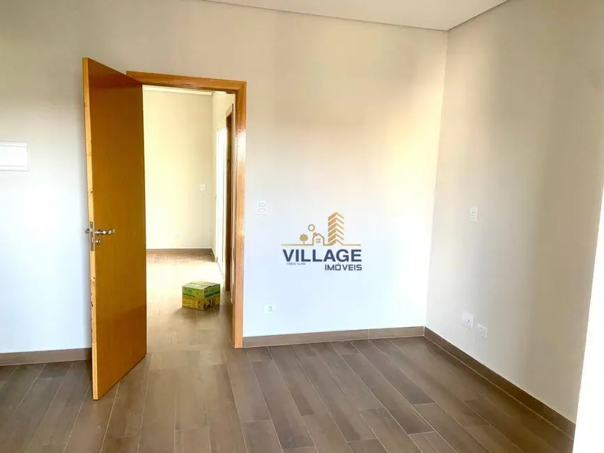 Foto 2 de Sobrado com 3 quartos à venda, 150m2 em Jardim Santo Elias, São Paulo - SP