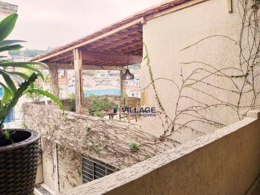 Foto 6 de Casa com 7 quartos à venda, 250m2 em Jardim Marisa, São Paulo - SP