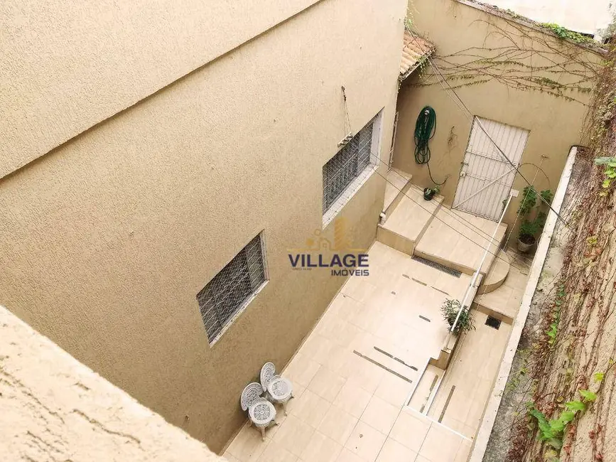 Foto 4 de Casa com 7 quartos à venda, 250m2 em Jardim Marisa, São Paulo - SP