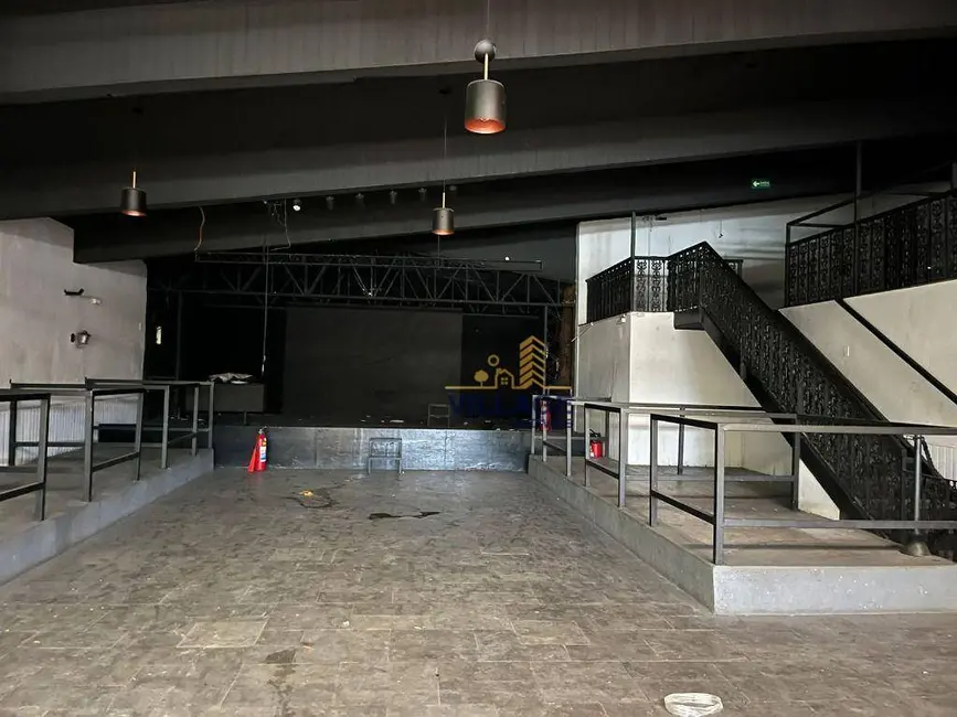 Armazém / Galpão para alugar, 2300m2 em Parque São Domingos, São Paulo - SP - imagem 4 Foto 4 de Armazém / Galpão para alugar, 2300m2 em Parque São Domingos, São Paulo - SP