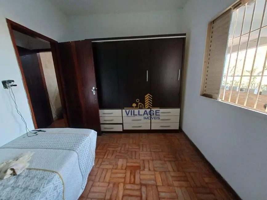 Foto 5 de Casa com 4 quartos à venda, 417m2 em Parque São Domingos, São Paulo - SP