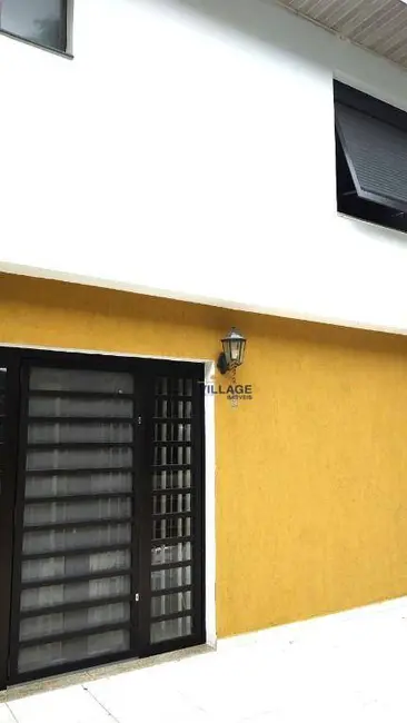 Sobrado com 3 quartos à venda, 128m2 em Parque São Domingos, São Paulo - SP - imagem 2 Foto 2 de Sobrado com 3 quartos à venda, 128m2 em Parque São Domingos, São Paulo - SP