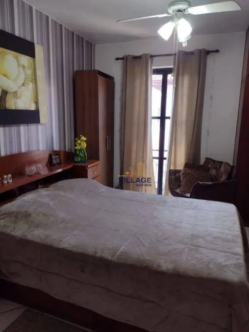 Sobrado com 2 quartos à venda, 100m2 em Conjunto Residencial Vista Verde, São Paulo - SP - imagem 6 Foto 6 de Sobrado com 2 quartos à venda, 100m2 em Conjunto Residencial Vista Verde, São Paulo - SP