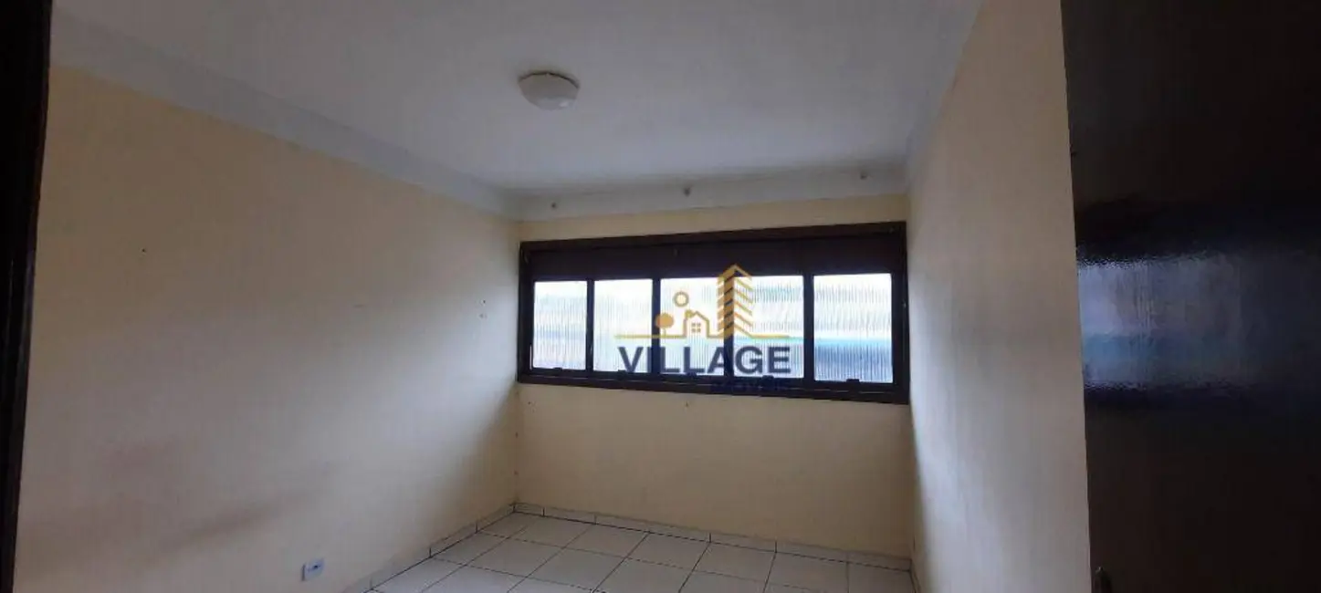 Casa com 1 quarto para alugar, 300m2 em Parque São Domingos, São Paulo - SP - imagem 7 Foto 7 de Casa com 1 quarto para alugar, 300m2 em Parque São Domingos, São Paulo - SP
