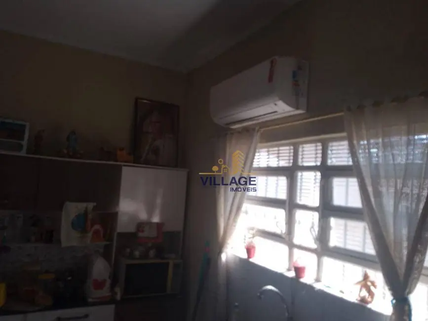 Foto 6 de Casa com 2 quartos à venda, 156m2 em Mirim, Praia Grande - SP