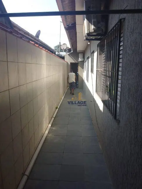 Foto 3 de Casa com 2 quartos à venda, 156m2 em Mirim, Praia Grande - SP