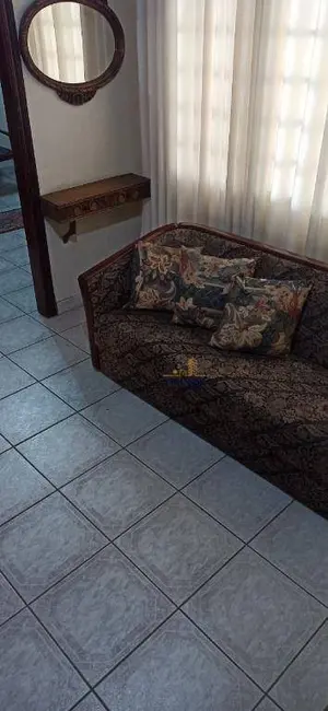 Foto 2 de Casa com 3 quartos à venda, 221m2 em Vila Mangalot, São Paulo - SP