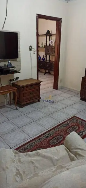 Foto 3 de Casa com 3 quartos à venda, 221m2 em Vila Mangalot, São Paulo - SP