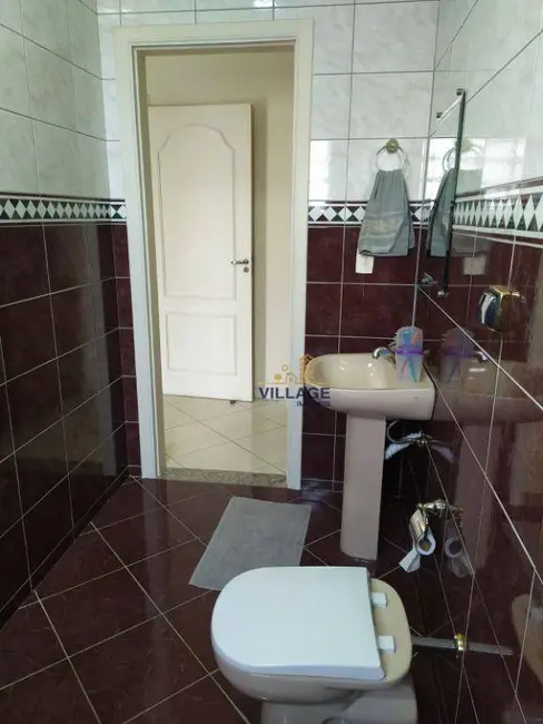 Foto 5 de Sobrado com 3 quartos à venda, 122m2 em Conjunto Residencial Jardim Canaã, São Paulo - SP