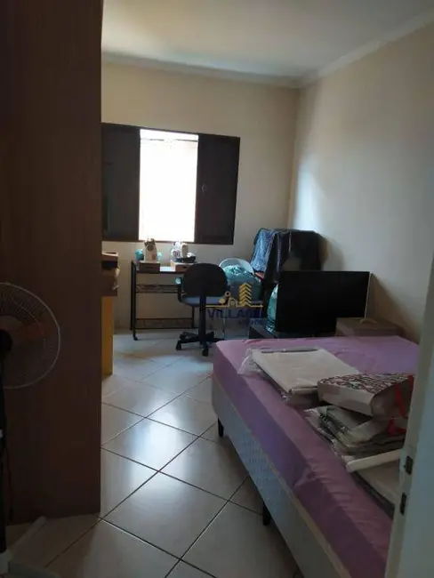 Foto 9 de Sobrado com 3 quartos à venda, 122m2 em Conjunto Residencial Jardim Canaã, São Paulo - SP