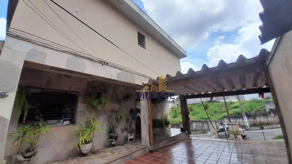 Foto 6 de Sobrado com 3 quartos à venda, 220m2 em Vila Mangalot, São Paulo - SP