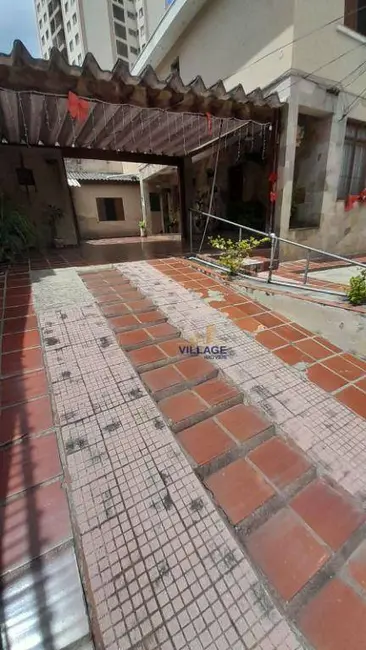 Foto 3 de Sobrado com 3 quartos à venda, 220m2 em Vila Mangalot, São Paulo - SP