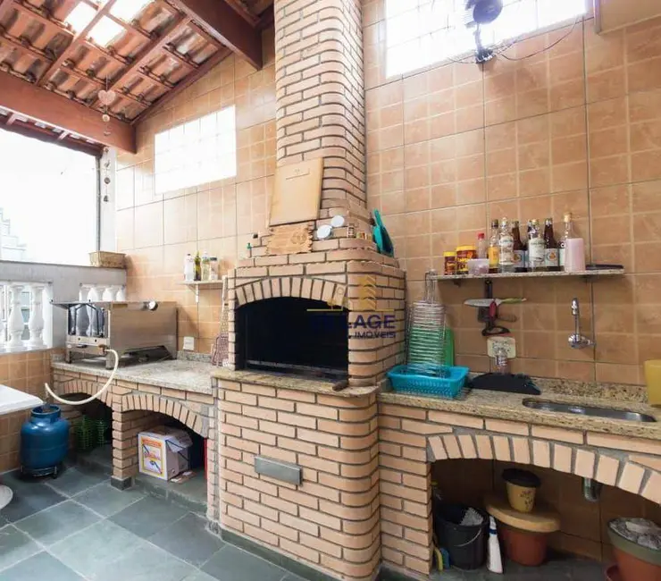 Sobrado com 3 quartos à venda, 166m2 em Parque São Domingos, São Paulo - SP - imagem 9 Foto 9 de Sobrado com 3 quartos à venda, 166m2 em Parque São Domingos, São Paulo - SP