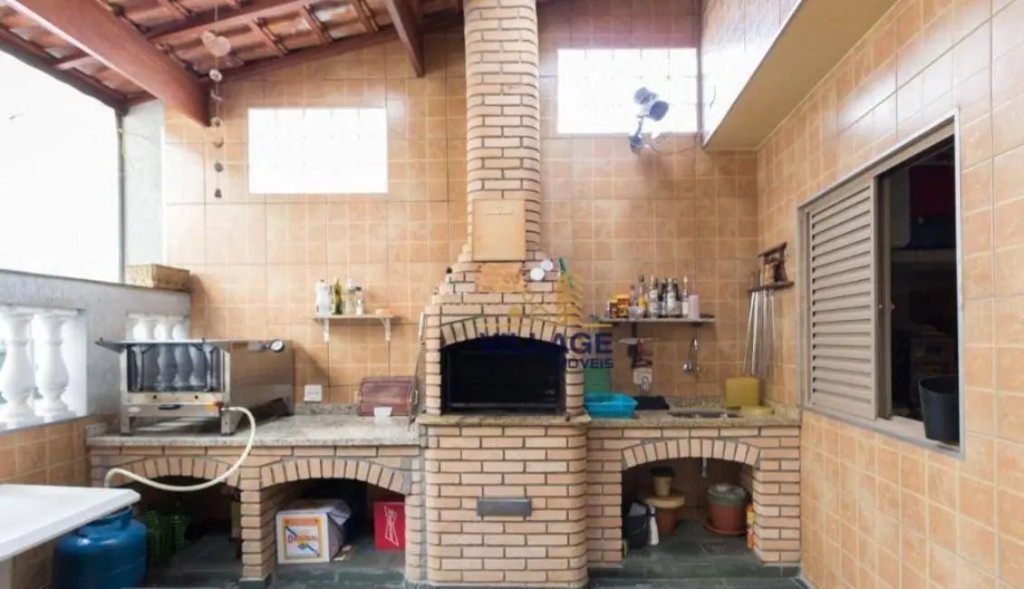 Sobrado com 3 quartos à venda, 166m2 em Parque São Domingos, São Paulo - SP - imagem 4 Foto 4 de Sobrado com 3 quartos à venda, 166m2 em Parque São Domingos, São Paulo - SP