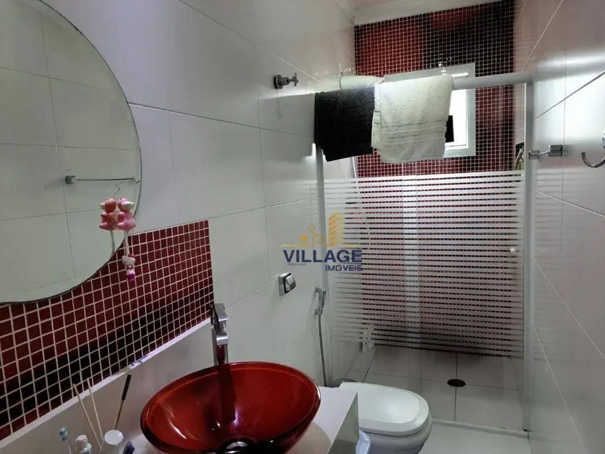 Sobrado com 3 quartos à venda, 125m2 em Osasco - SP - imagem 2 Foto 2 de Sobrado com 3 quartos à venda, 125m2 em Osasco - SP