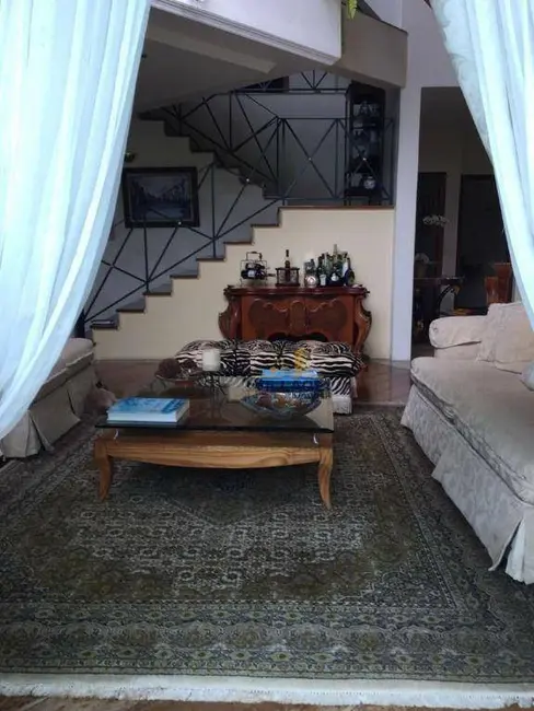 Foto 2 de Casa com 4 quartos à venda, 978m2 em Morada dos Pássaros, Barueri - SP