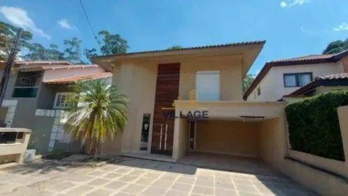 Foto 1 de Casa com 4 quartos à venda, 384m2 em Santana De Parnaiba - SP