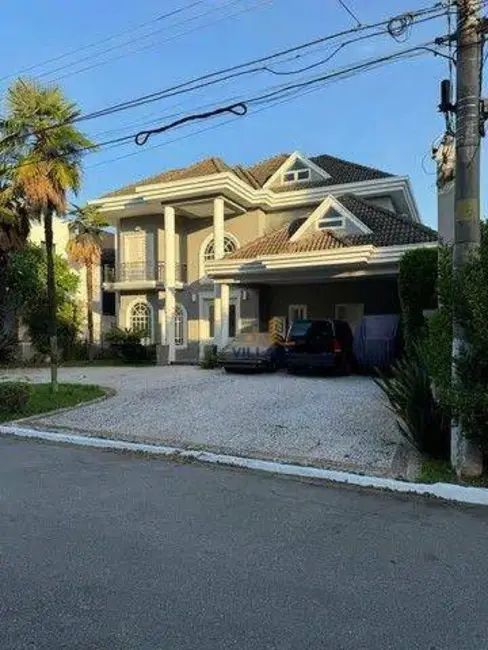 Casa com 5 quartos à venda, 400m2 em Santana De Parnaiba - SP - imagem 3 Foto 3 de Casa com 5 quartos à venda, 400m2 em Santana De Parnaiba - SP