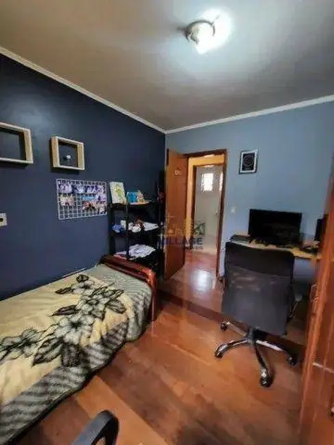 Sobrado com 4 quartos à venda, 300m2 em Vila Osasco, Osasco - SP - imagem 5 Foto 5 de Sobrado com 4 quartos à venda, 300m2 em Vila Osasco, Osasco - SP