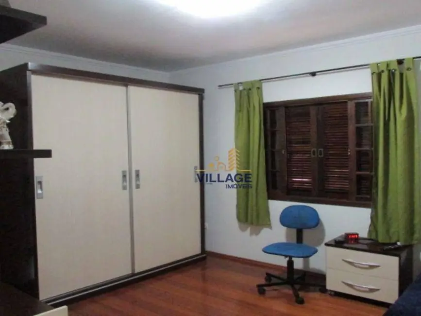 Sobrado com 3 quartos à venda, 168m2 em Jardim Maristela, São Paulo - SP - imagem 9 Foto 9 de Sobrado com 3 quartos à venda, 168m2 em Jardim Maristela, São Paulo - SP