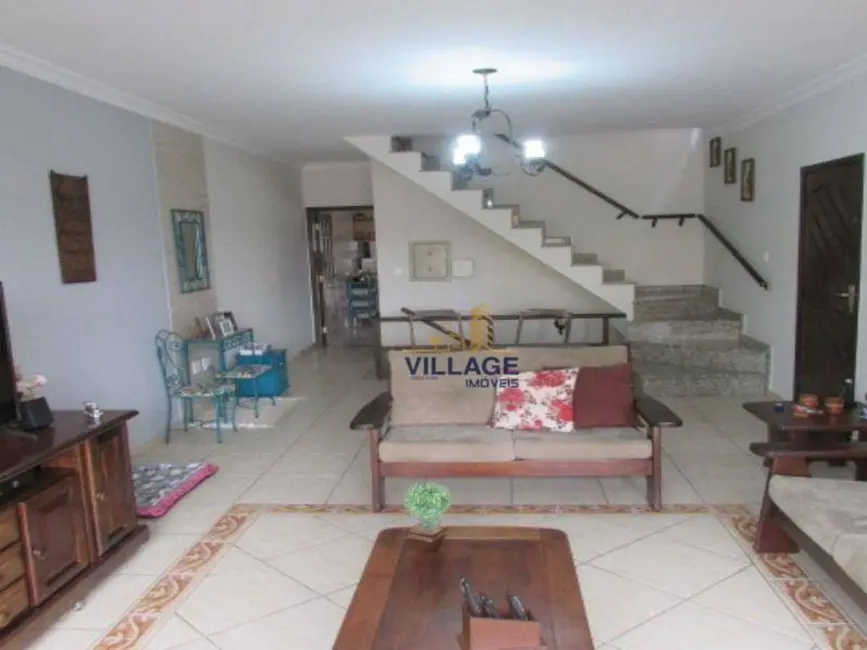 Sobrado com 3 quartos à venda, 168m2 em Jardim Maristela, São Paulo - SP - imagem 6 Foto 6 de Sobrado com 3 quartos à venda, 168m2 em Jardim Maristela, São Paulo - SP