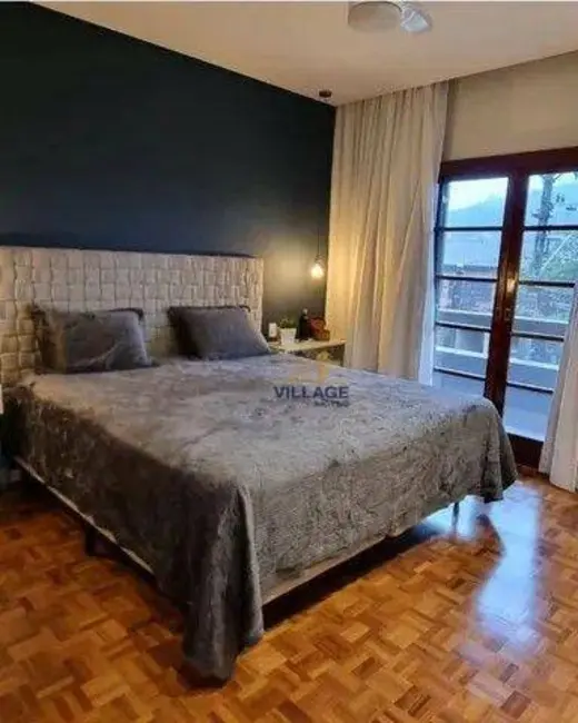 Foto 9 de Casa com 3 quartos à venda, 420m2 em Santana De Parnaiba - SP