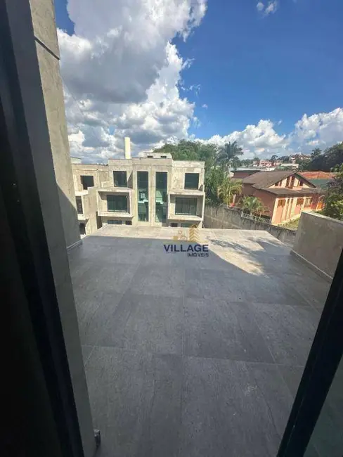 Foto 6 de Sobrado com 3 quartos à venda, 160m2 em Parque Frondoso, Cotia - SP
