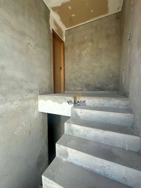 Foto 3 de Sobrado com 3 quartos à venda, 160m2 em Parque Frondoso, Cotia - SP