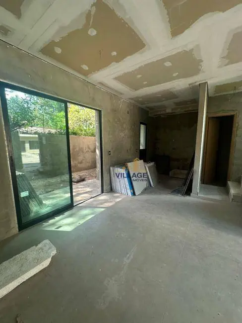 Foto 8 de Sobrado com 3 quartos à venda, 160m2 em Parque Frondoso, Cotia - SP