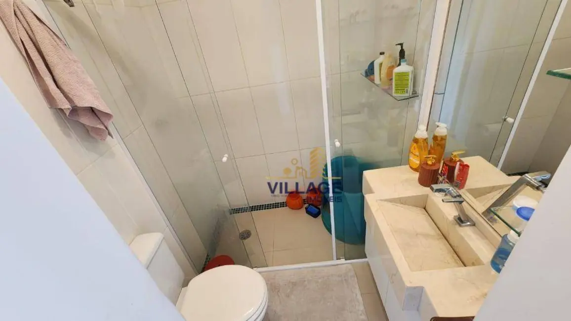 Foto 9 de Sobrado com 3 quartos à venda, 238m2 em Jardim Passárgada I, Cotia - SP