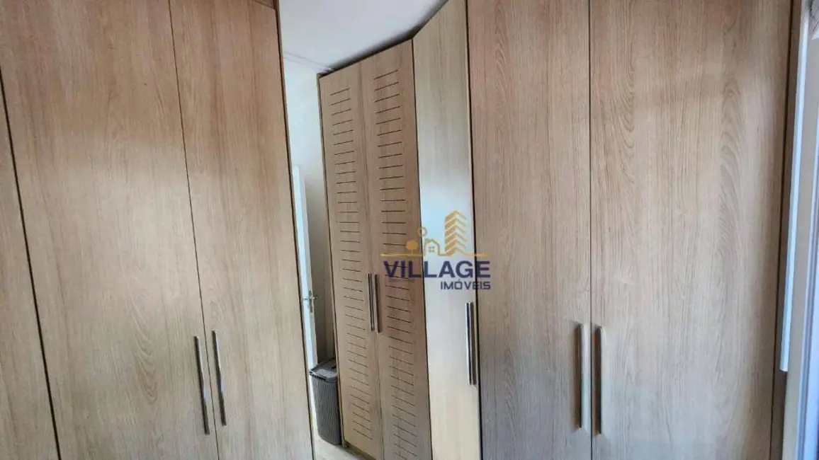 Foto 3 de Sobrado com 3 quartos à venda, 238m2 em Jardim Passárgada I, Cotia - SP