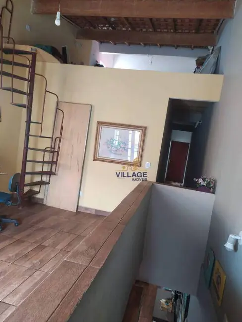 Foto 3 de Casa com 9 quartos à venda, 150m2 em Parque São Domingos, São Paulo - SP