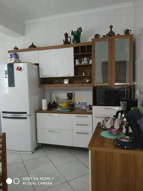 Foto 6 de Casa com 4 quartos para alugar, 430m2 em Vila Mangalot, São Paulo - SP