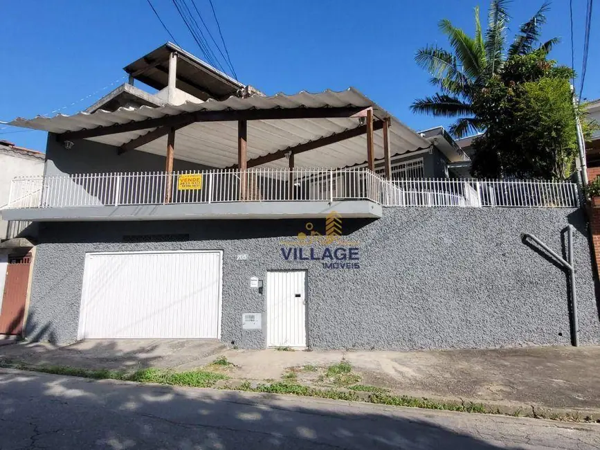Foto 1 de Casa com 4 quartos à venda, 180m2 em Jardim Líbano, São Paulo - SP