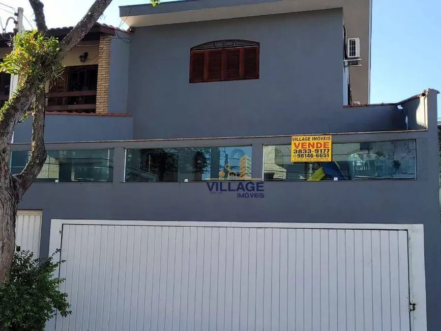 Sobrado com 4 quartos à venda, 250m2 em Parque São Domingos, São Paulo - SP - imagem 2 Foto 2 de Sobrado com 4 quartos à venda, 250m2 em Parque São Domingos, São Paulo - SP