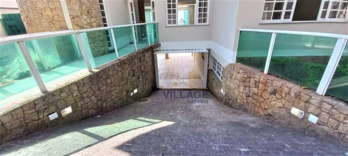 Sobrado com 4 quartos à venda, 420m2 em Parque São Domingos, São Paulo - SP - imagem 4 Foto 4 de Sobrado com 4 quartos à venda, 420m2 em Parque São Domingos, São Paulo - SP