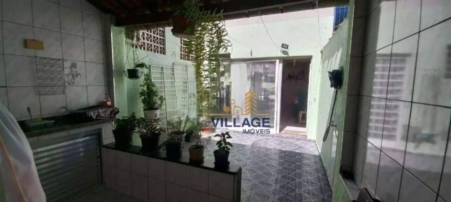 Sobrado com 3 quartos à venda, 76m2 em Conjunto Residencial Vista Verde, São Paulo - SP - imagem 5 Foto 5 de Sobrado com 3 quartos à venda, 76m2 em Conjunto Residencial Vista Verde, São Paulo - SP