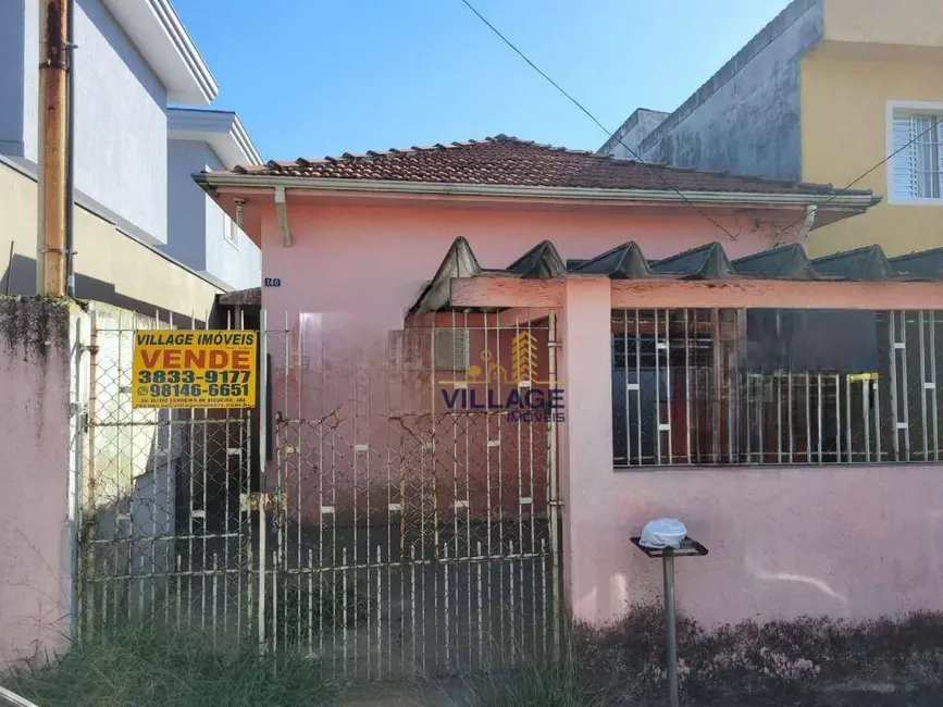 Foto 1 de Casa com 6 quartos à venda, 251m2 em Parque Maria Domitila, São Paulo - SP