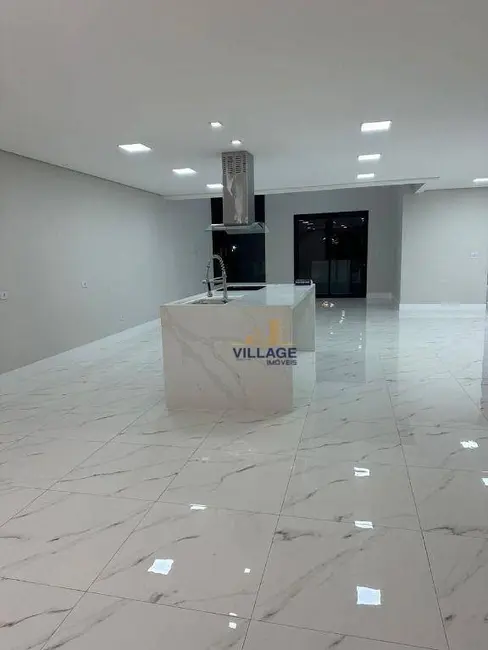 Foto 4 de Sobrado com 3 quartos à venda, 384m2 em Barueri - SP