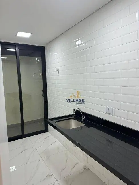 Foto 9 de Sobrado com 3 quartos à venda, 384m2 em Barueri - SP