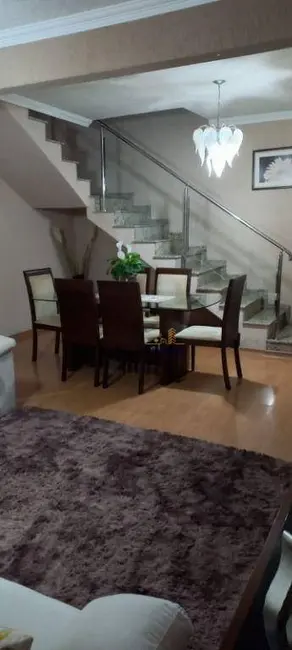 Sobrado com 4 quartos à venda, 130m2 em Jardim Taipas, São Paulo - SP - imagem 4 Foto 4 de Sobrado com 4 quartos à venda, 130m2 em Jardim Taipas, São Paulo - SP