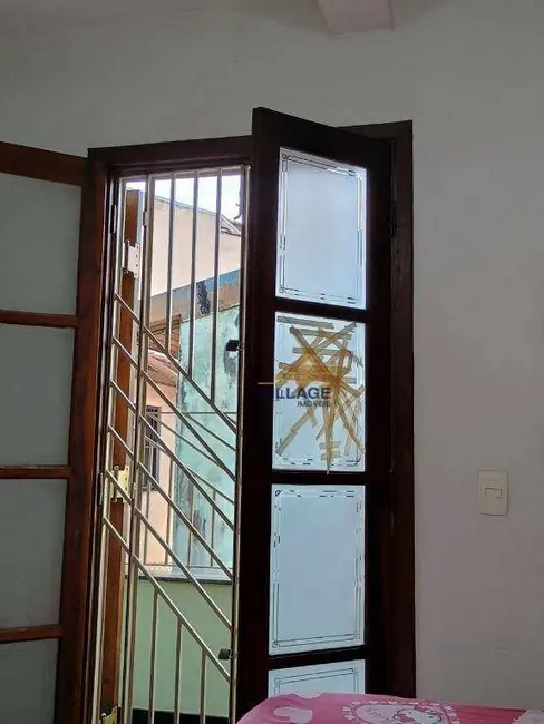 Sobrado com 3 quartos à venda, 176m2 em Vila Romana, São Paulo - SP - imagem 4 Foto 4 de Sobrado com 3 quartos à venda, 176m2 em Vila Romana, São Paulo - SP