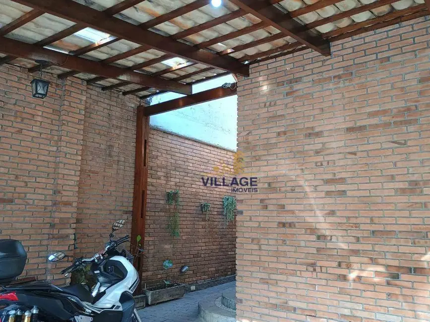 Sobrado com 3 quartos à venda, 176m2 em Vila Romana, São Paulo - SP - imagem 7 Foto 7 de Sobrado com 3 quartos à venda, 176m2 em Vila Romana, São Paulo - SP