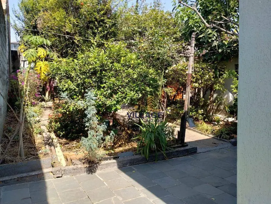Casa com 3 quartos à venda, 336m2 em Pestana, Osasco - SP - imagem 5 Foto 5 de Casa com 3 quartos à venda, 336m2 em Pestana, Osasco - SP