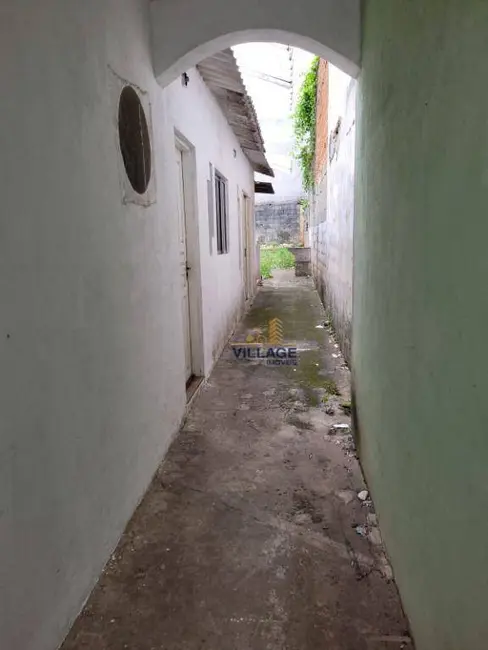 Foto 2 de Casa com 1 quarto à venda, 150m2 em Jardim Mangalot, São Paulo - SP