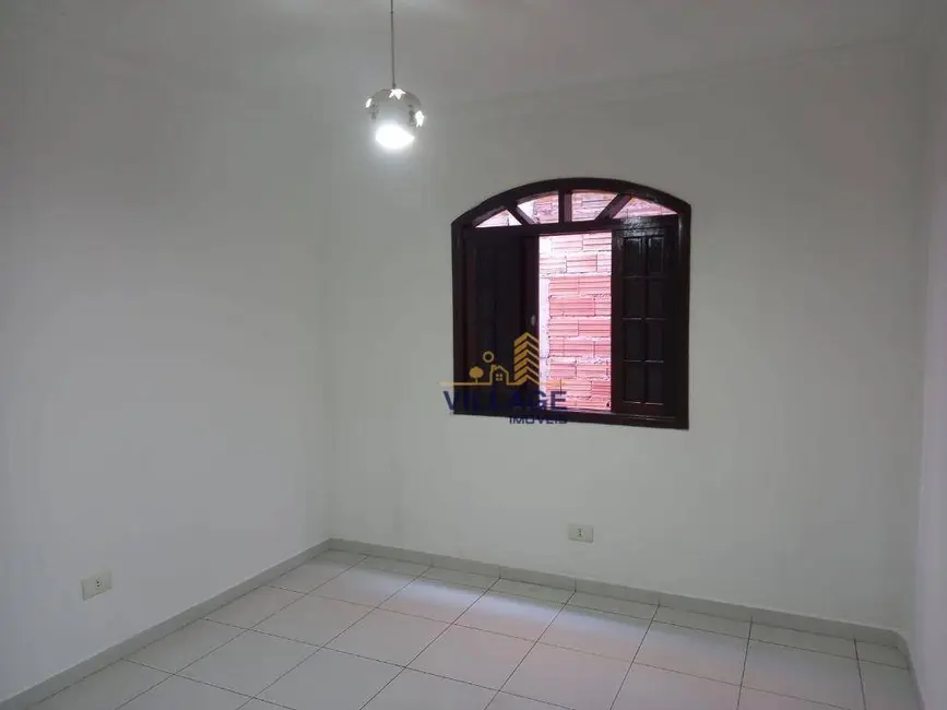 Foto 4 de Sobrado com 6 quartos à venda, 125m2 em Vila Mangalot, São Paulo - SP