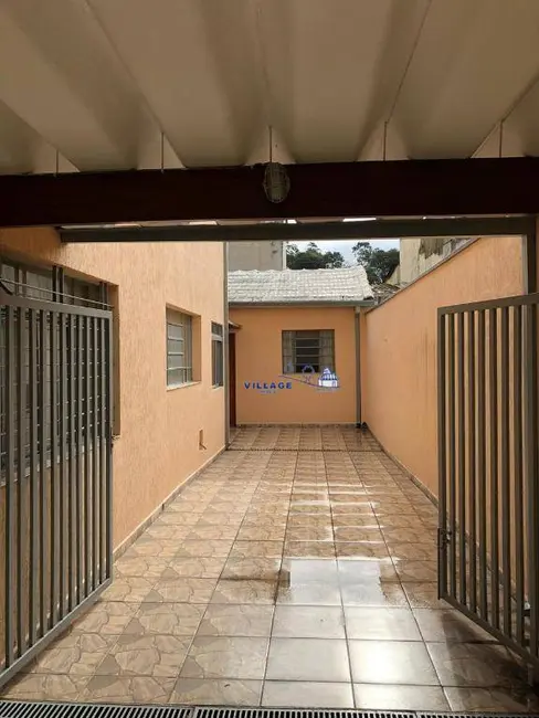 Sobrado com 2 quartos à venda, 245m2 em Vila Mangalot, São Paulo - SP - imagem 3 Foto 3 de Sobrado com 2 quartos à venda, 245m2 em Vila Mangalot, São Paulo - SP