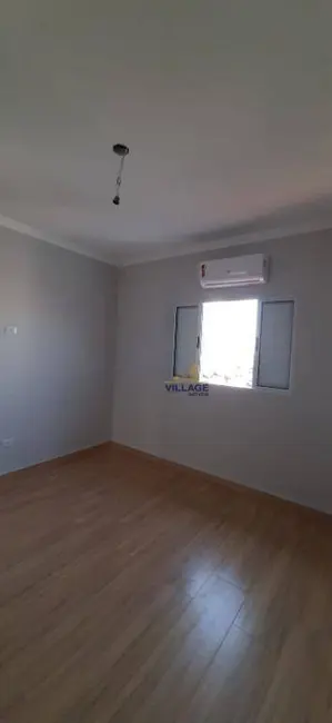 Sobrado com 3 quartos à venda, 100m2 em Parque São Domingos, São Paulo - SP - imagem 2 Foto 2 de Sobrado com 3 quartos à venda, 100m2 em Parque São Domingos, São Paulo - SP